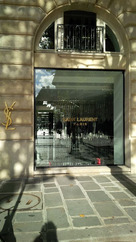 ysl place saint sulpice|yves st laurent 6 place.